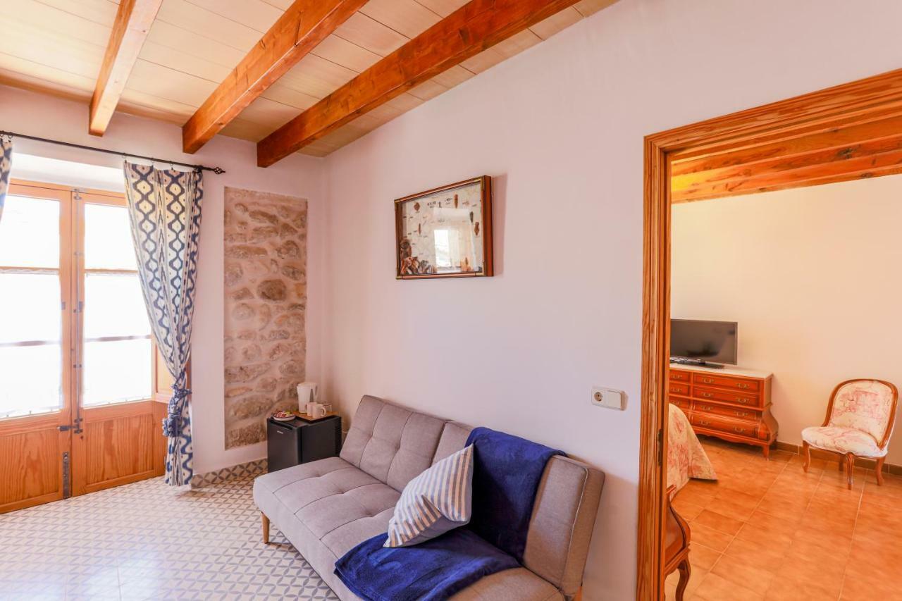 Son Colom -Turismo De Interior Villa Campanet Exterior photo